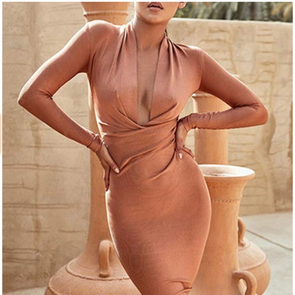 V Neck Draped Knee Length Bodycon Bandage Dress - Picture 1 of 8